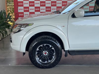 MITSUBISHI L200 CD TRITON SPORT GLS 2.4 T