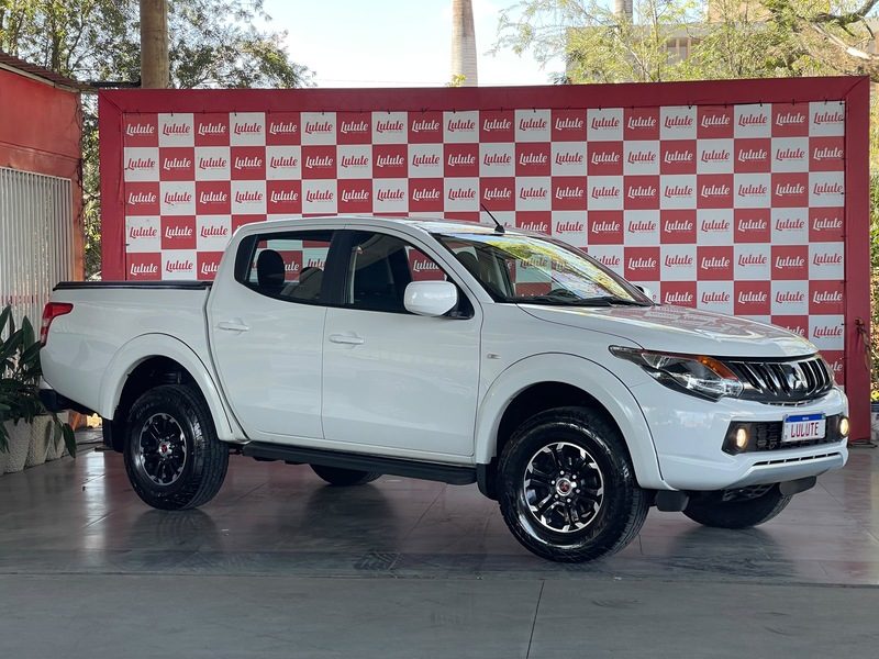 MITSUBISHI L200 CD TRITON SPORT GLS 2.4 T 2025